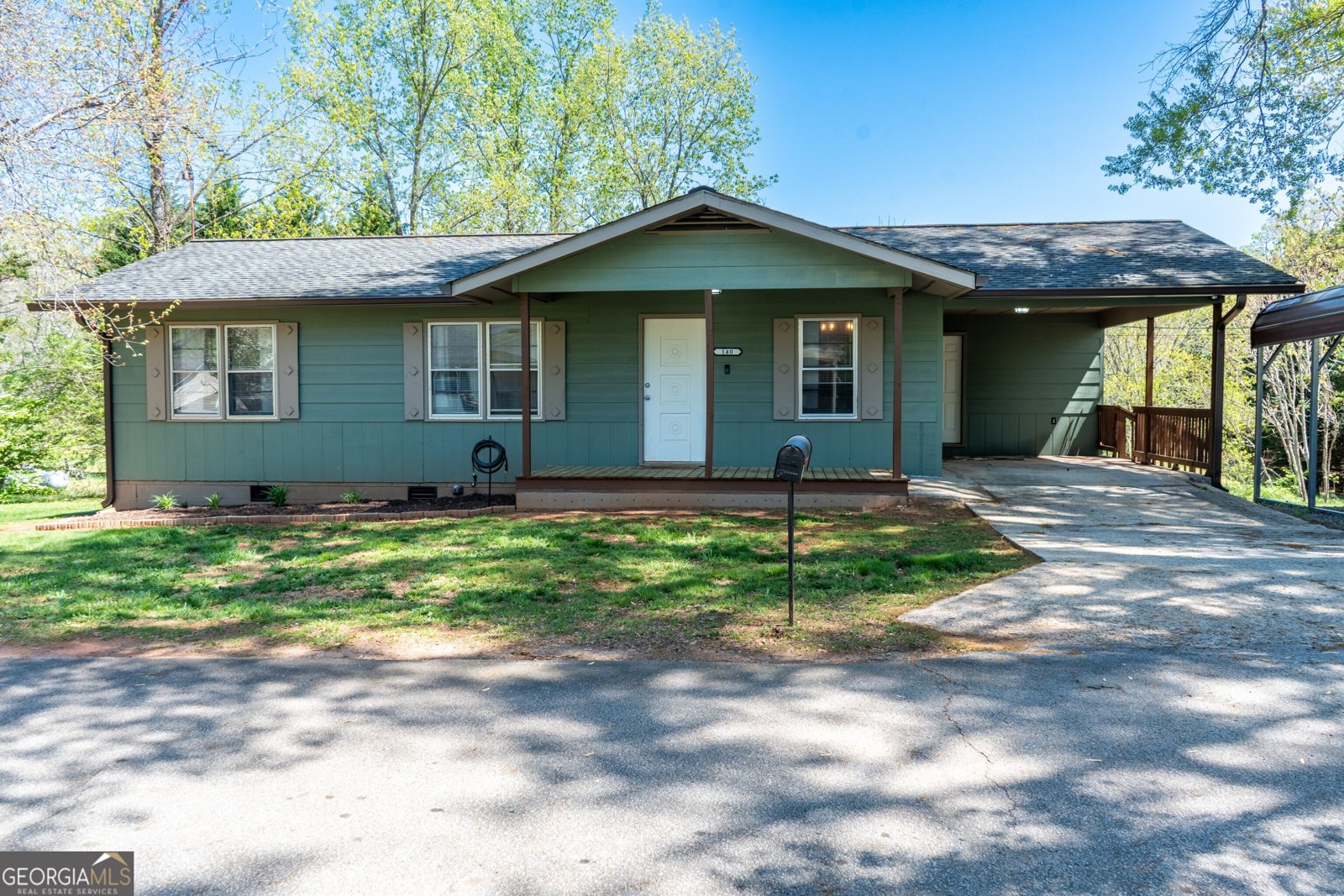 140 Goldust Avenue Clarkesville - 20