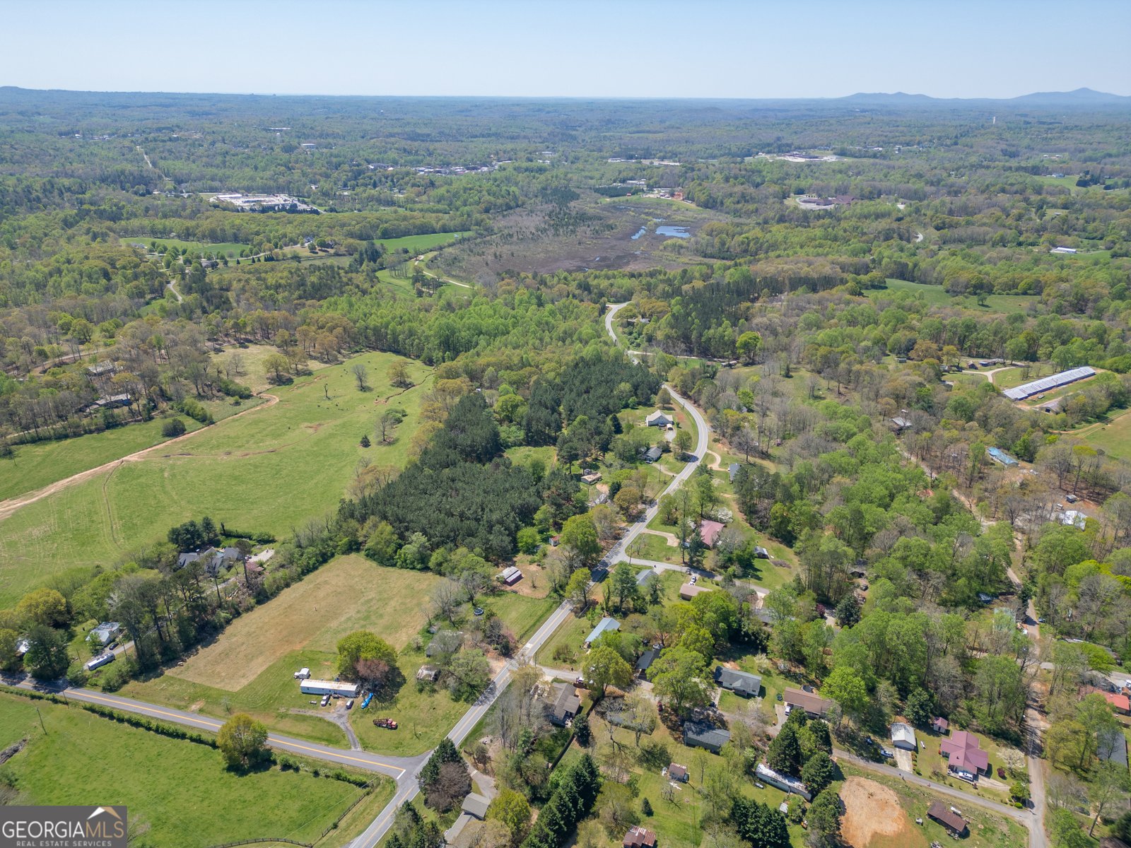 140 Goldust Avenue Clarkesville - 24