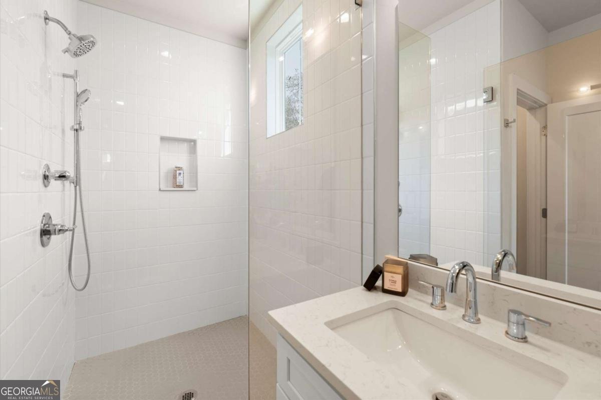1123 Marietta Street Atlanta - 27