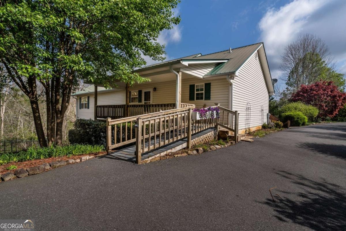 252 Brookhaven Drive Blairsville - 2