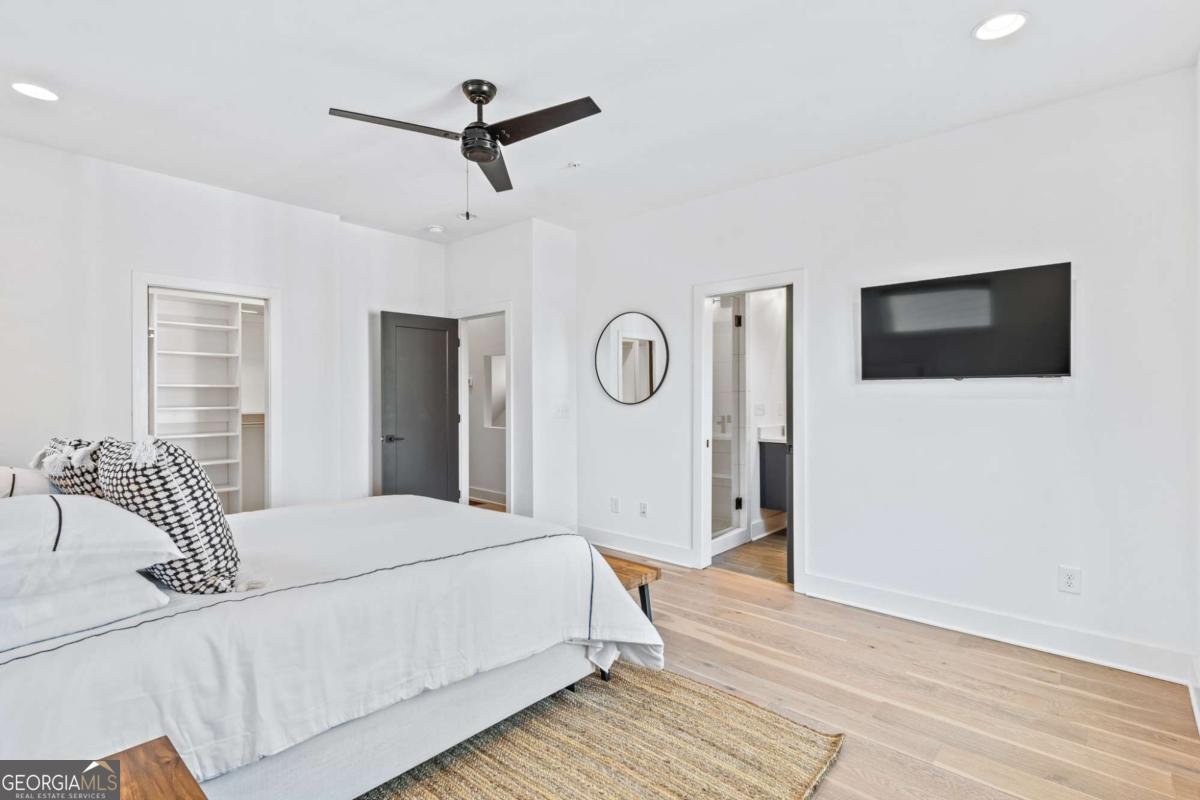 2424 Memorial Drive Atlanta - 17