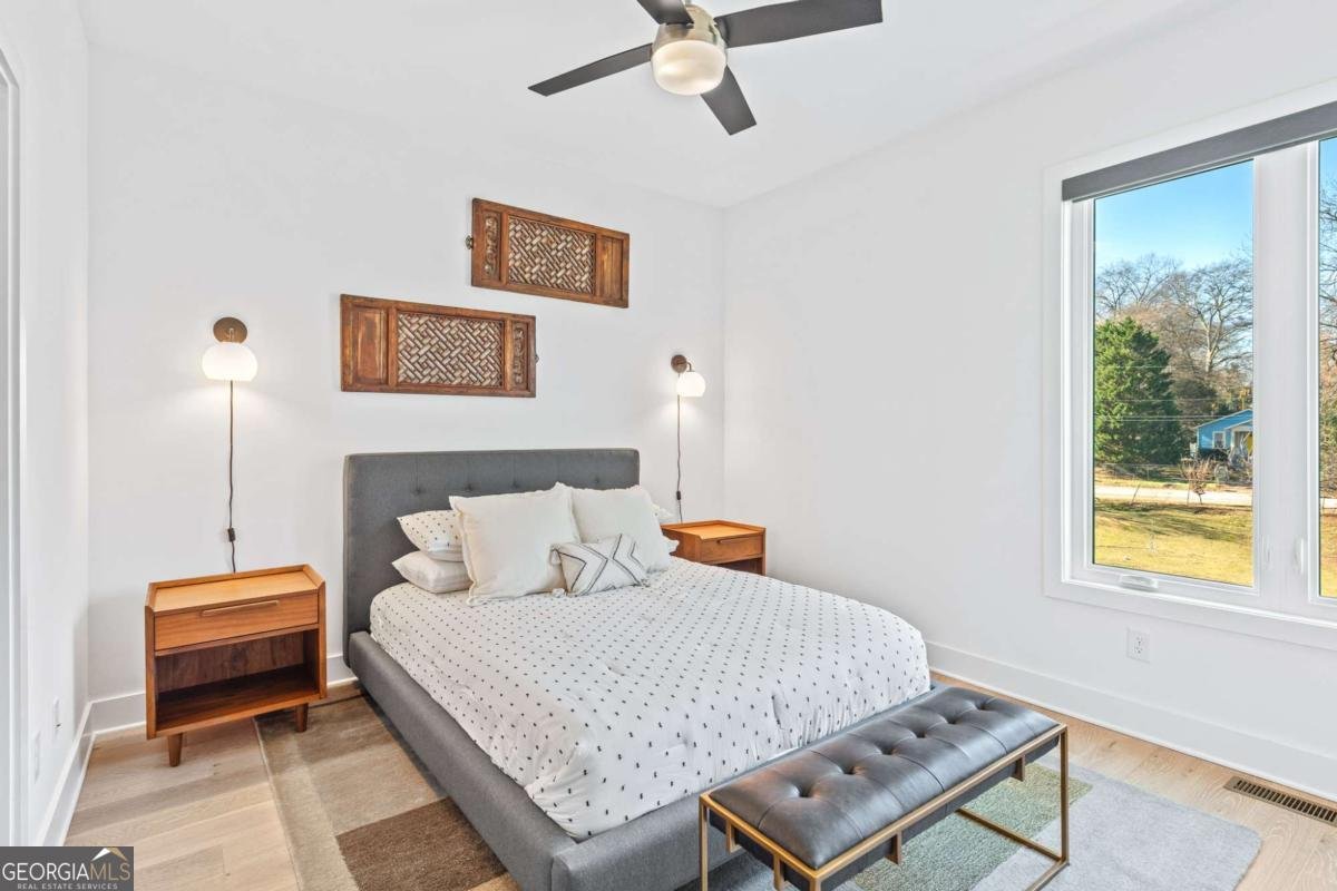 2424 Memorial Drive Atlanta - 20