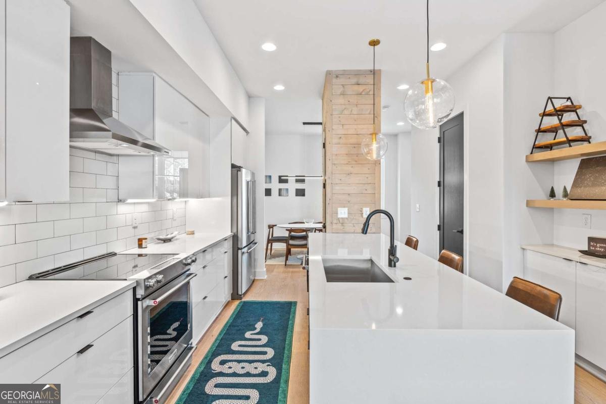 2424 Memorial Drive Atlanta - 6