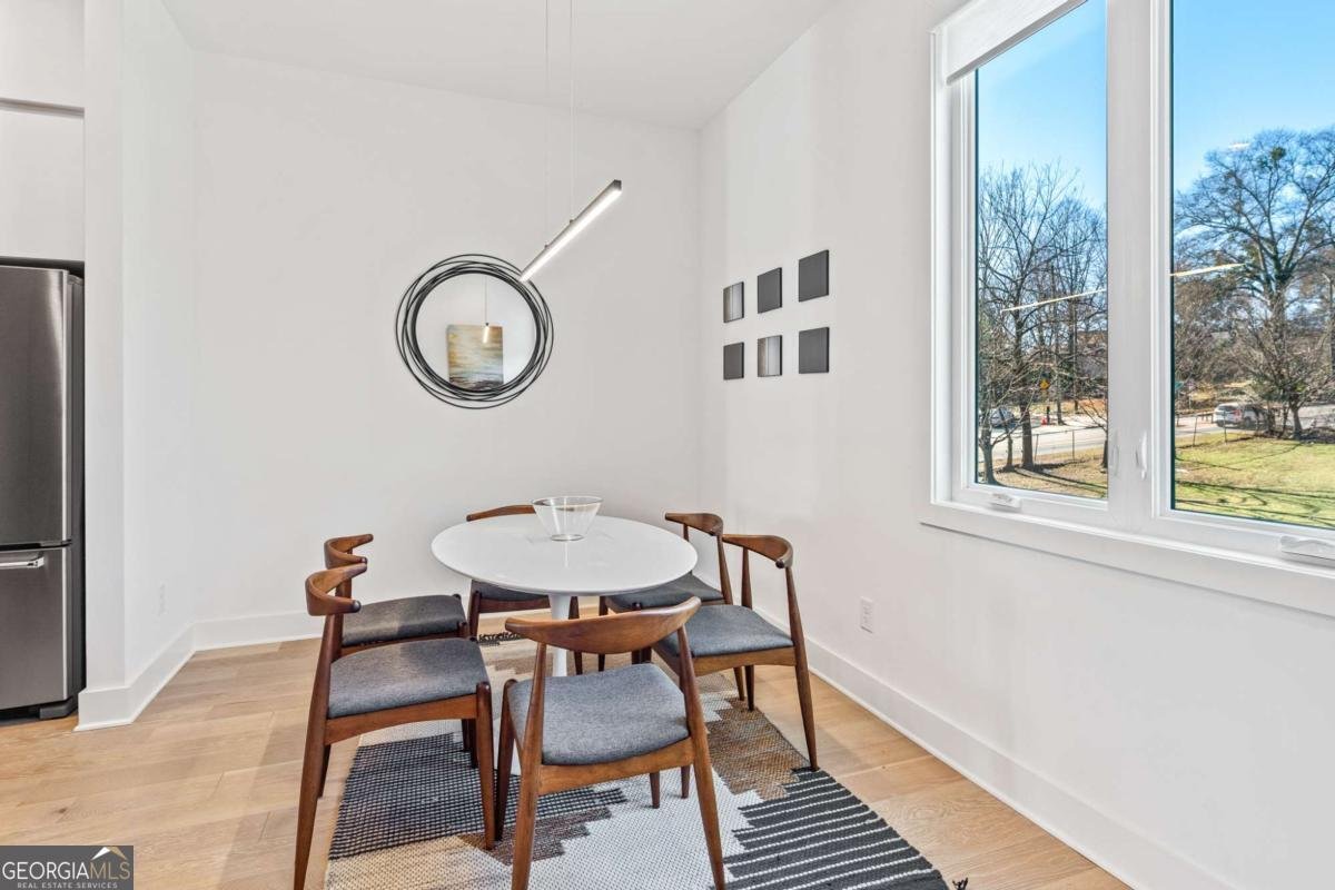 2424 Memorial Drive Atlanta - 9