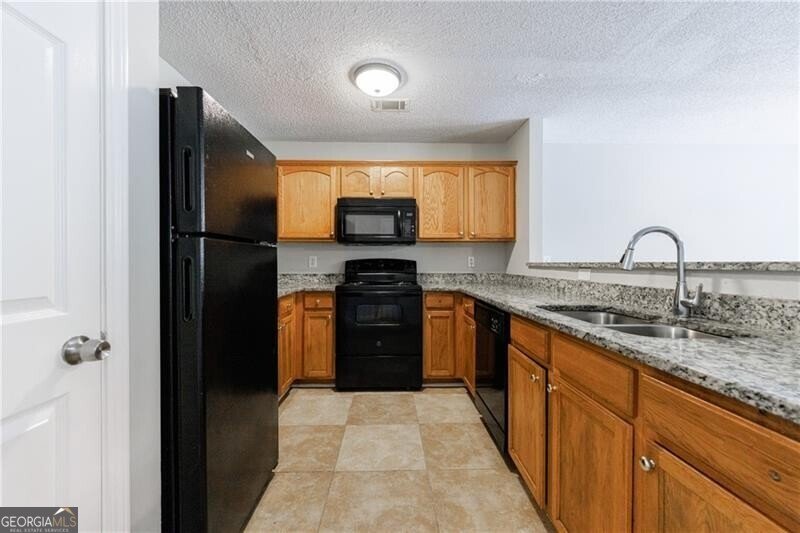 6340 Hickory Lane Circle Union City - 13
