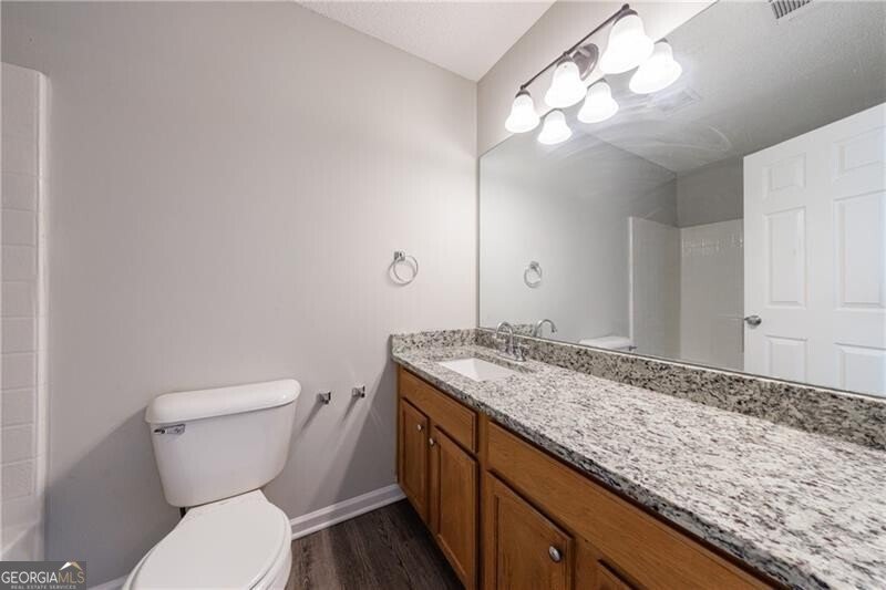 6340 Hickory Lane Circle Union City - 32
