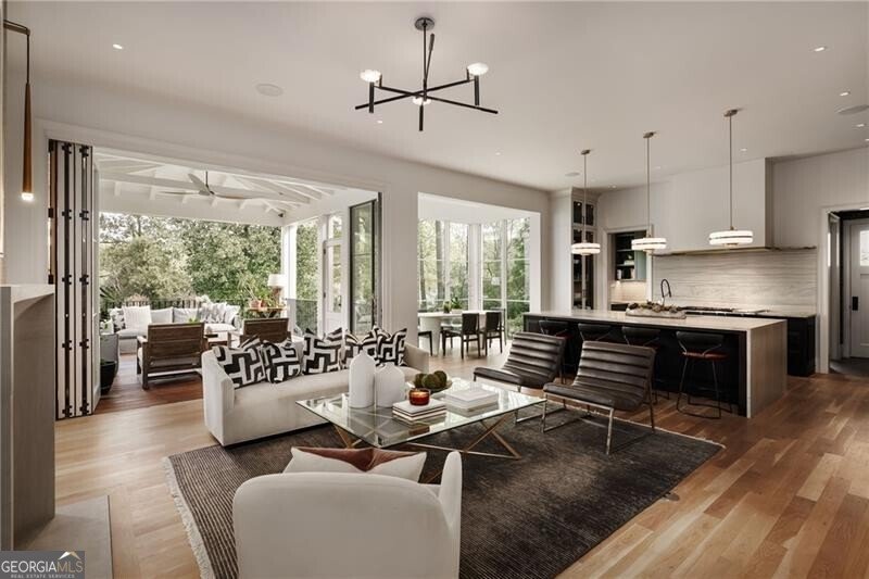 1016 Wildwood Road Atlanta - 14