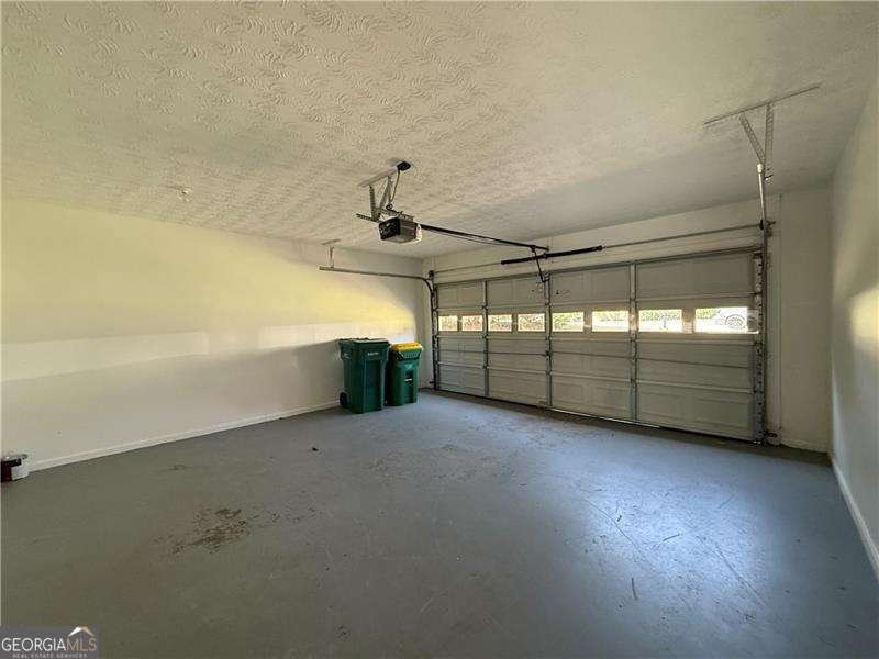 802 Crow View Court Woodstock - 11