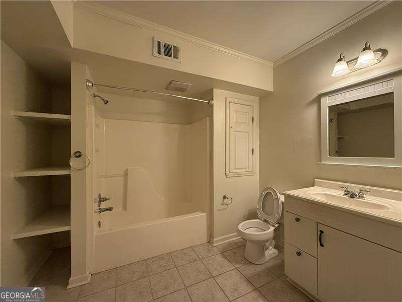 802 Crow View Court Woodstock - 19
