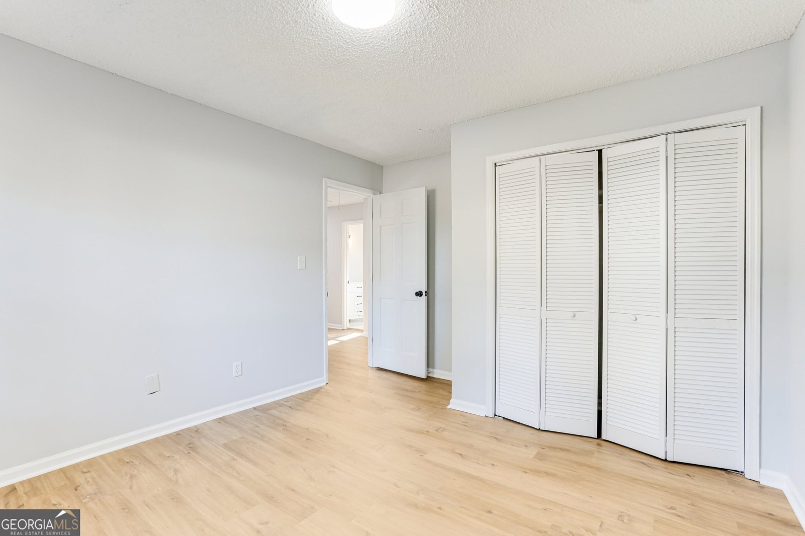 5465 Fork Drive Lilburn - 23
