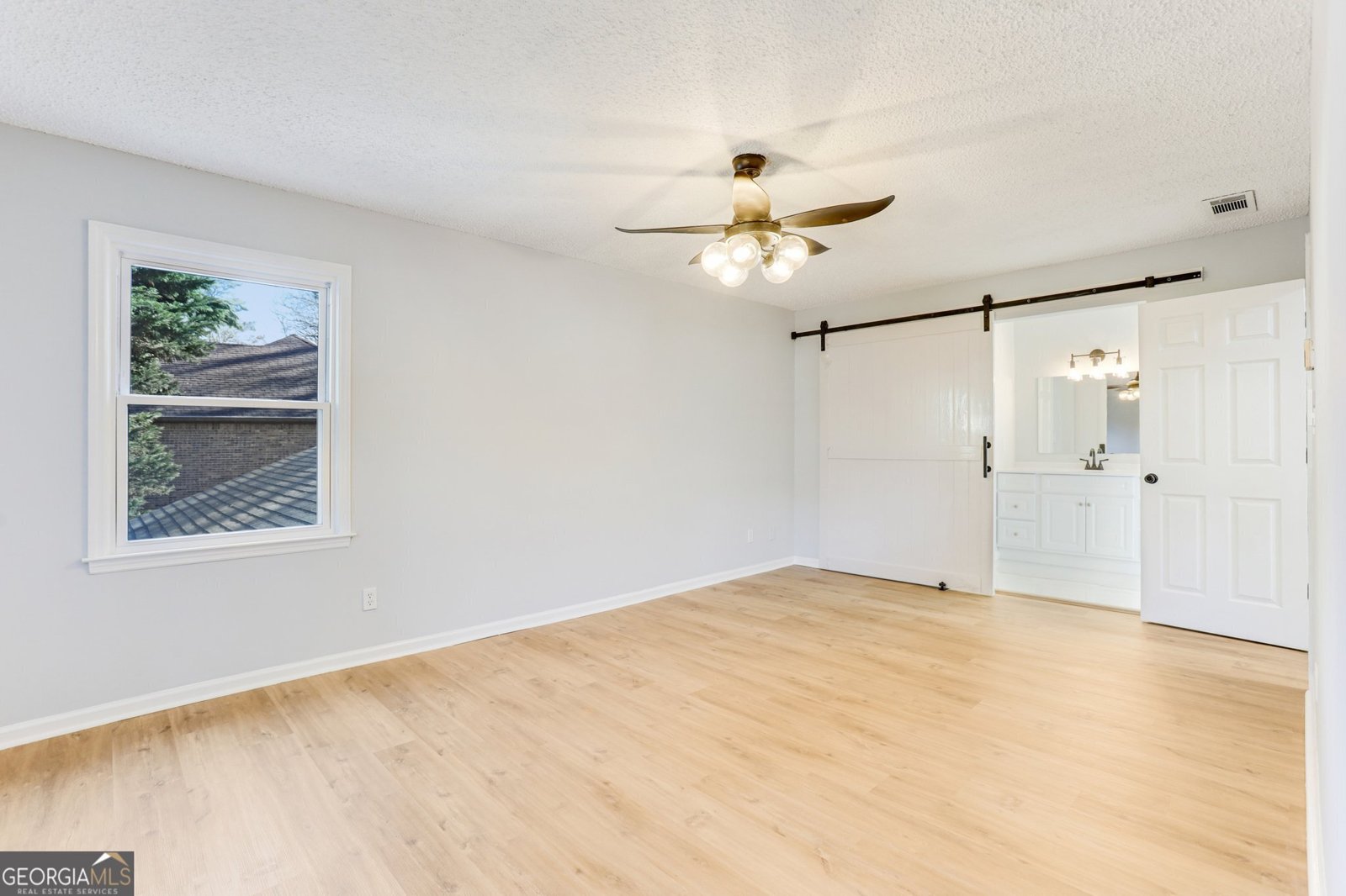 5465 Fork Drive Lilburn - 3