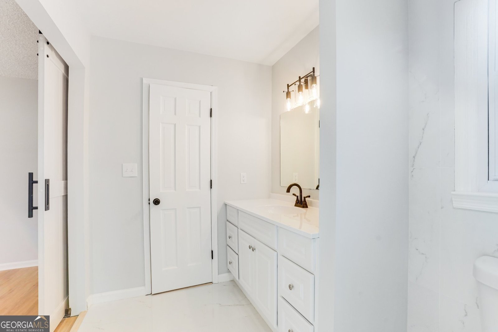 5465 Fork Drive Lilburn - 7