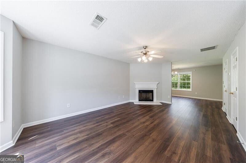 2075 Ivy Lane Union City - 4