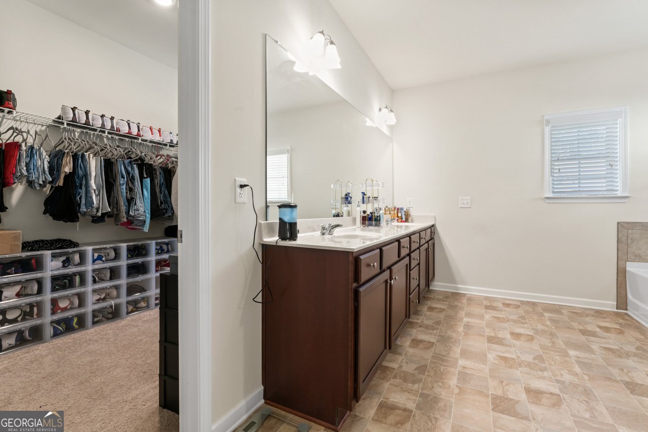 550 Breton Highlands Fairburn - 32