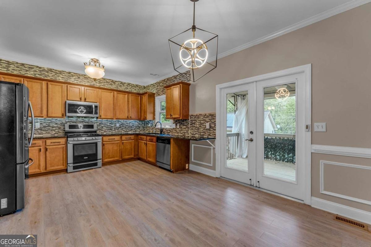 1093 Third Street Stone Mountain - 7