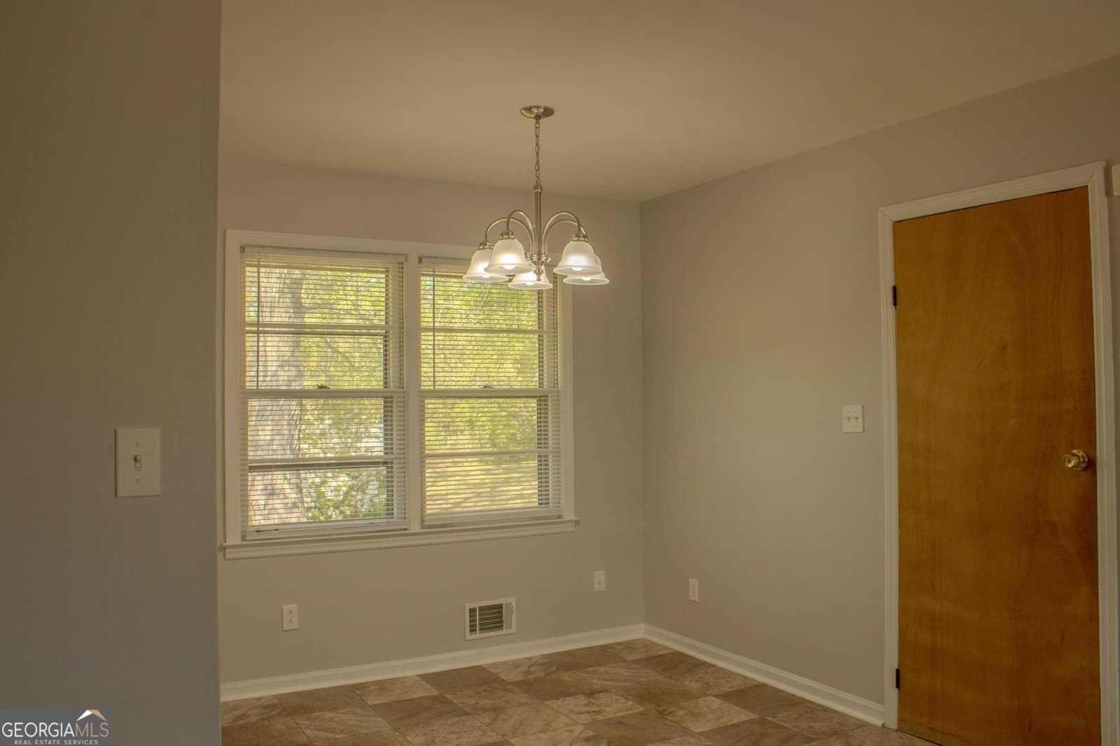 5183 Jones Court Morrow - 15