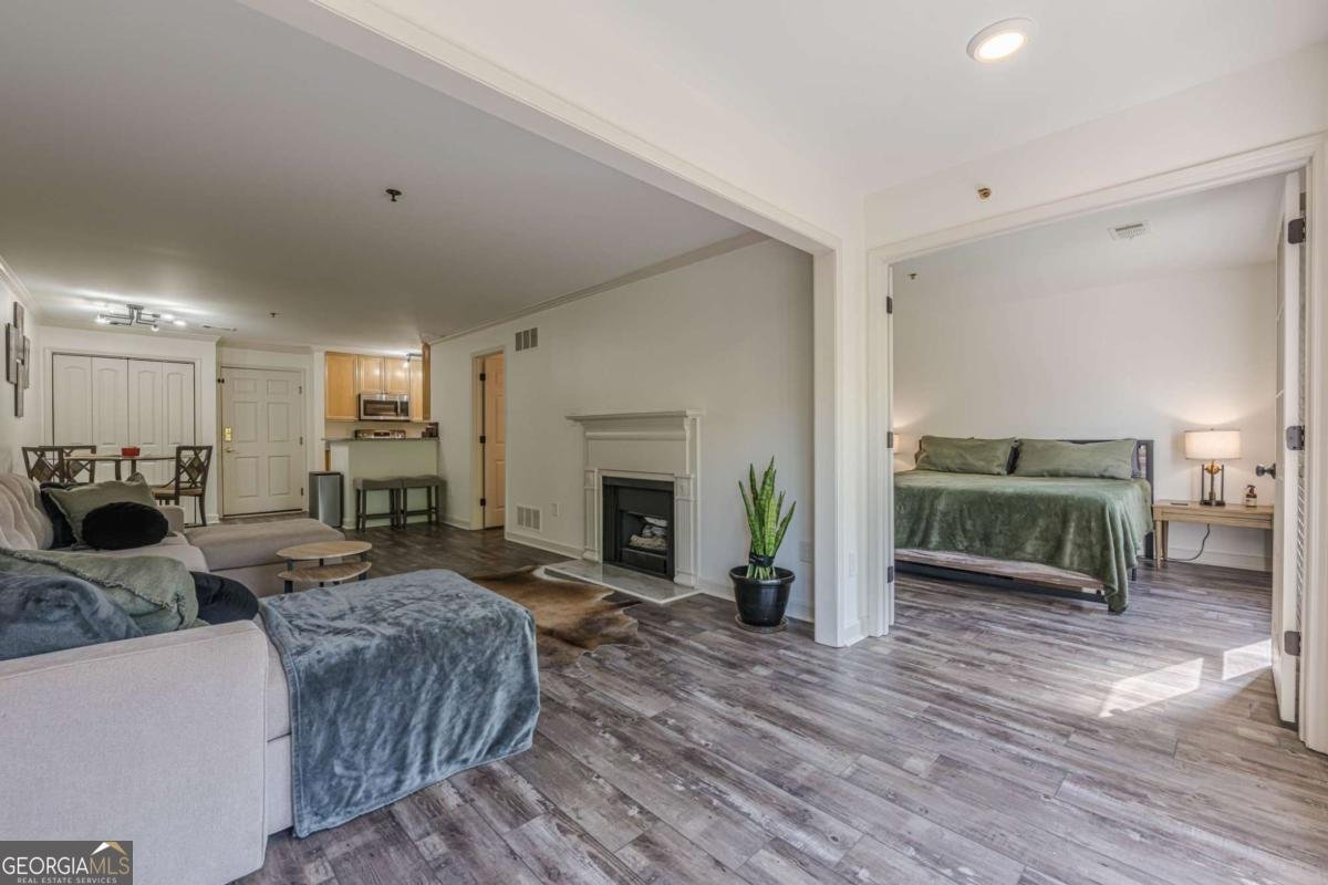 3203 Lenox Road Atlanta - 17