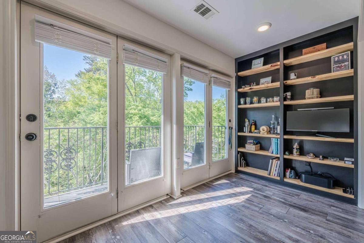 3203 Lenox Road Atlanta - 18