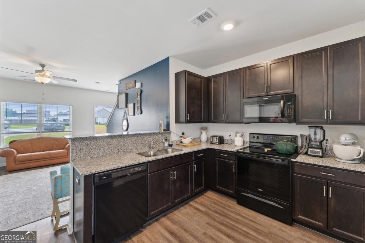 111 Palmer Street Springfield - 11