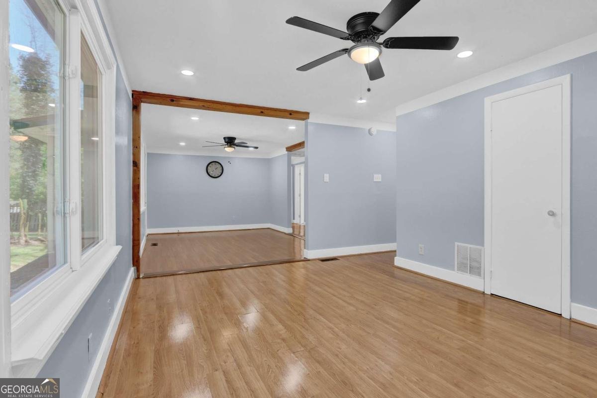5942 Morgan Road Atlanta - 24