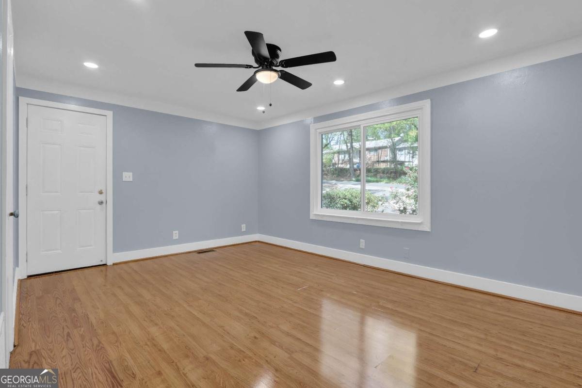 5942 Morgan Road Atlanta - 26