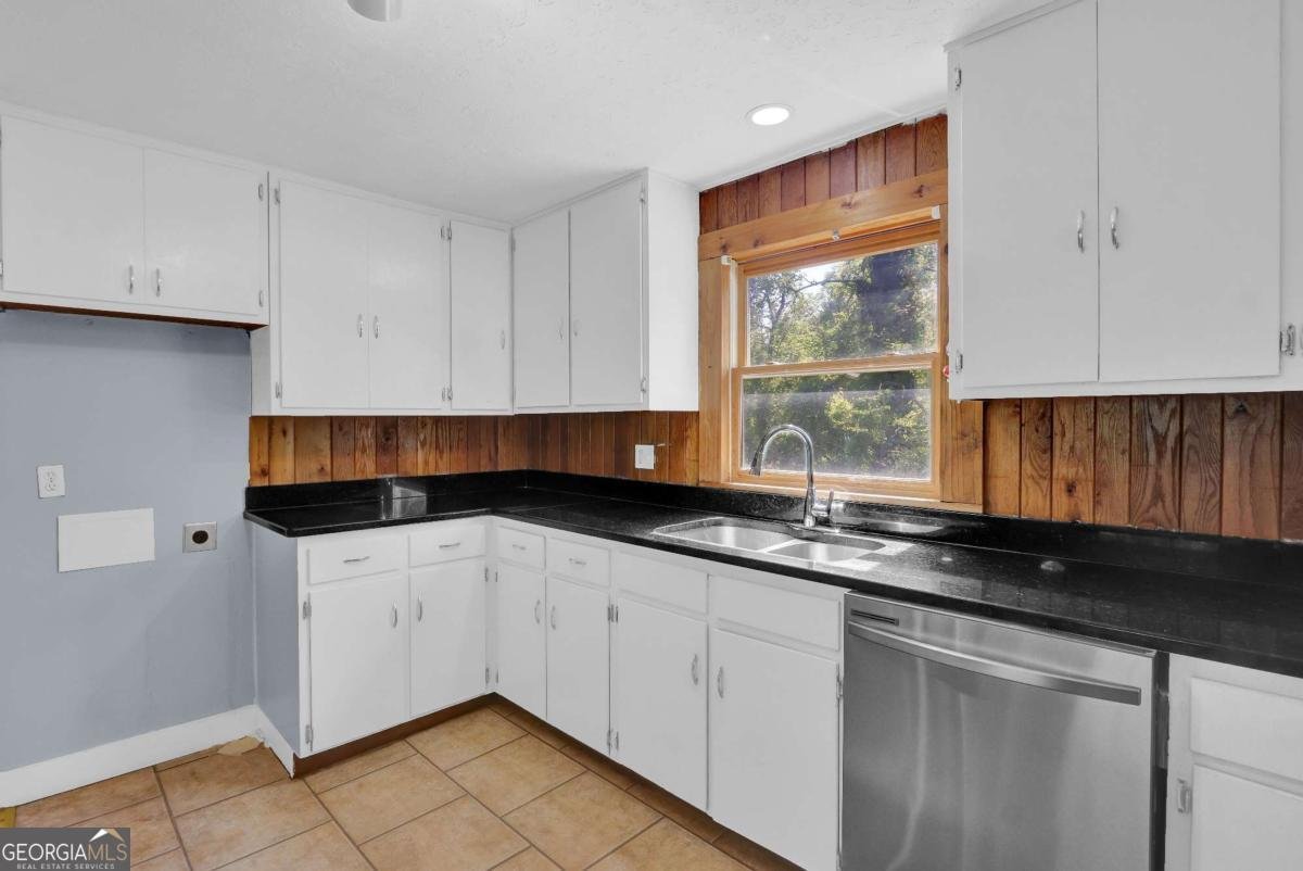 5942 Morgan Road Atlanta - 31
