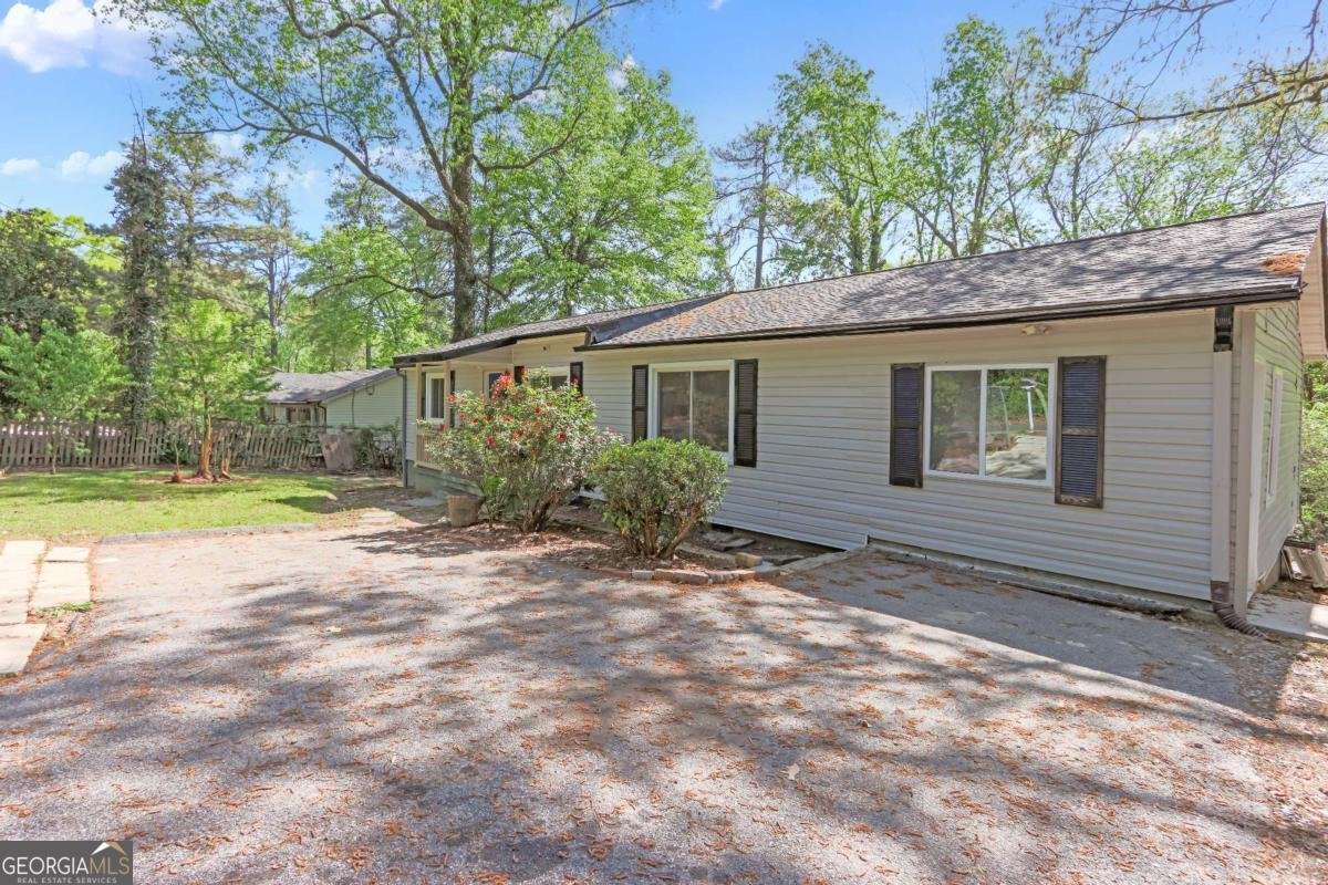5942 Morgan Road Atlanta - 33