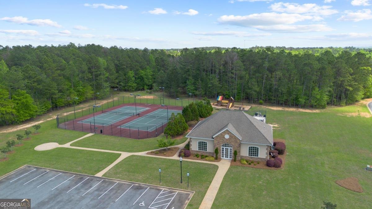 170 Arbor Way Milledgeville - 72
