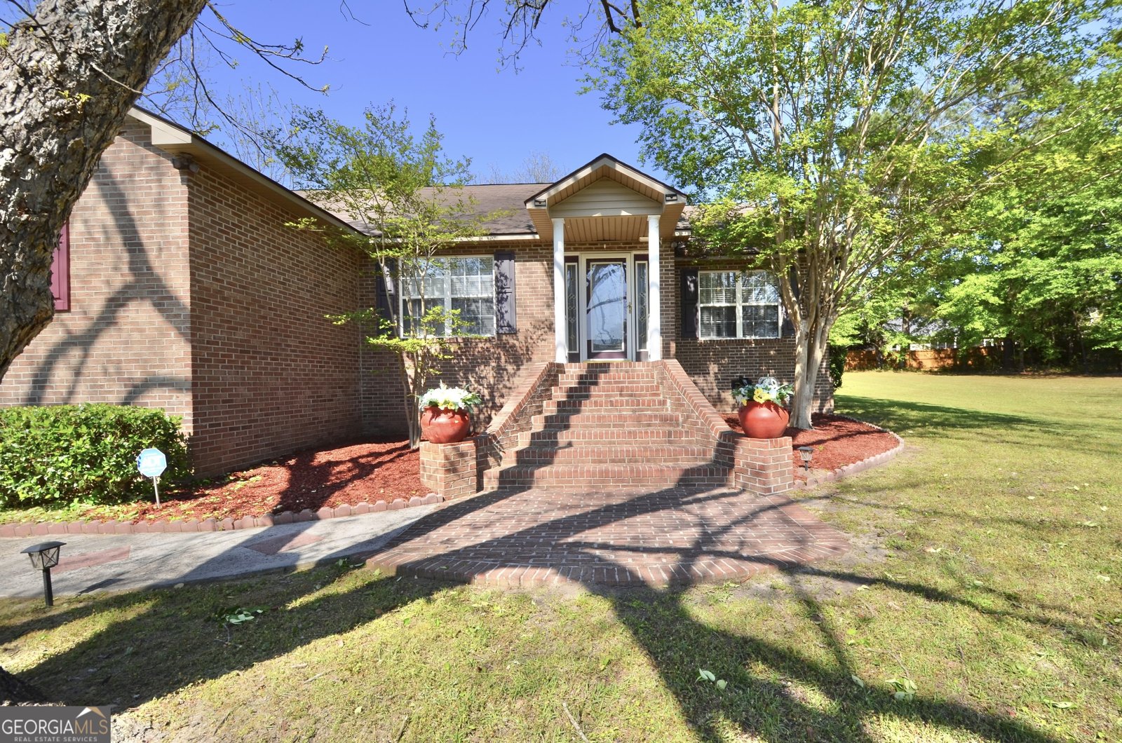 5826 Windsor Way Eastman - 3