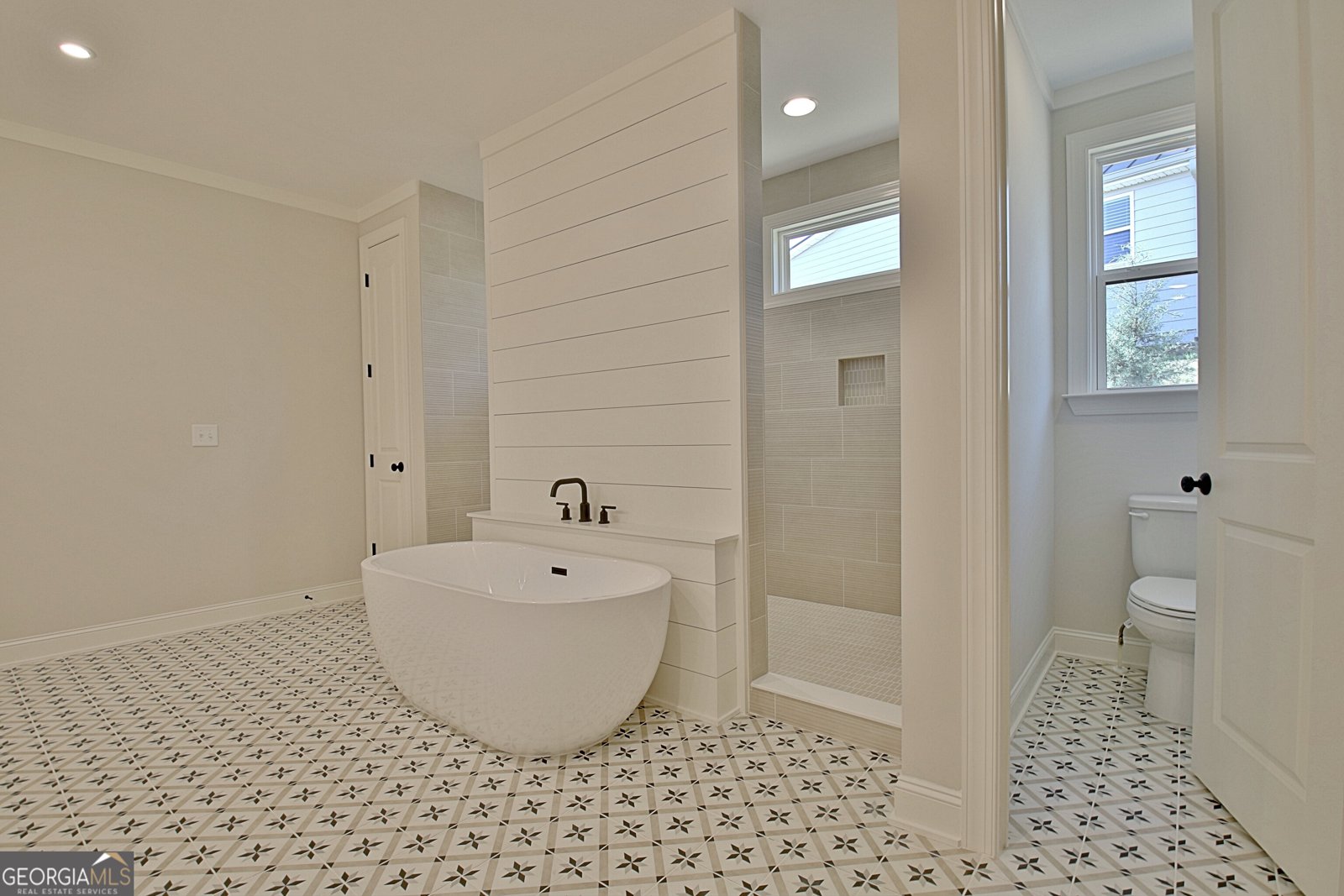 390 Werner Way Senoia - 37