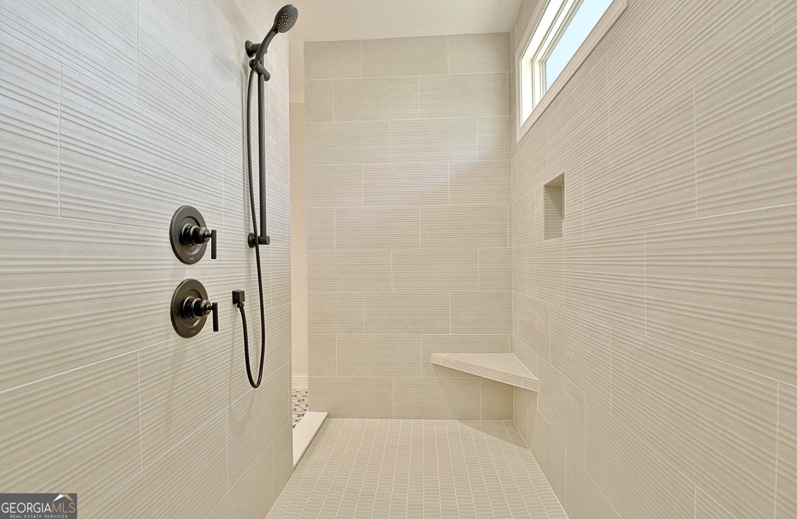 390 Werner Way Senoia - 48