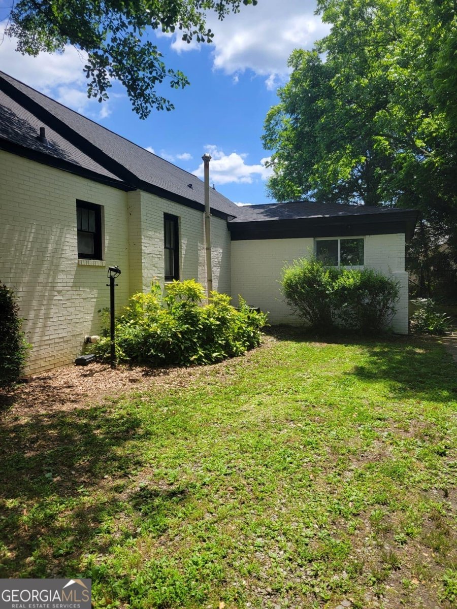 6127 Floyd Street Covington - 4