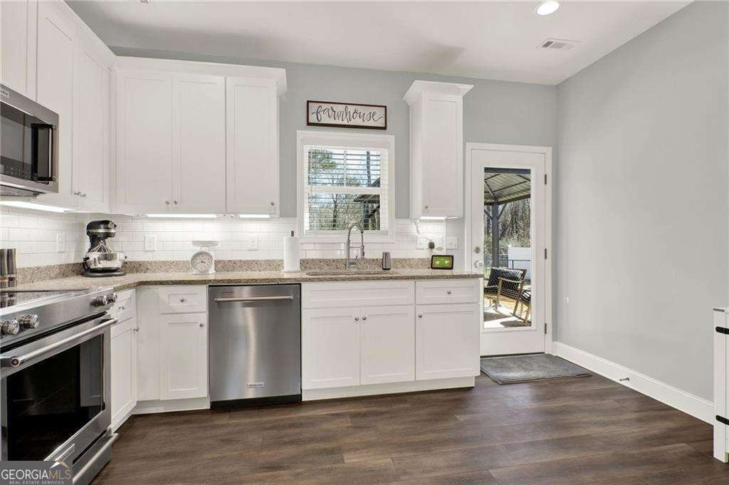 810 Shannon Circle Connector Rome - 13