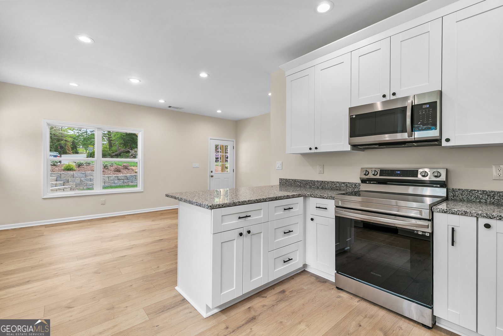 5232 Mountain Street Stone Mountain - 11