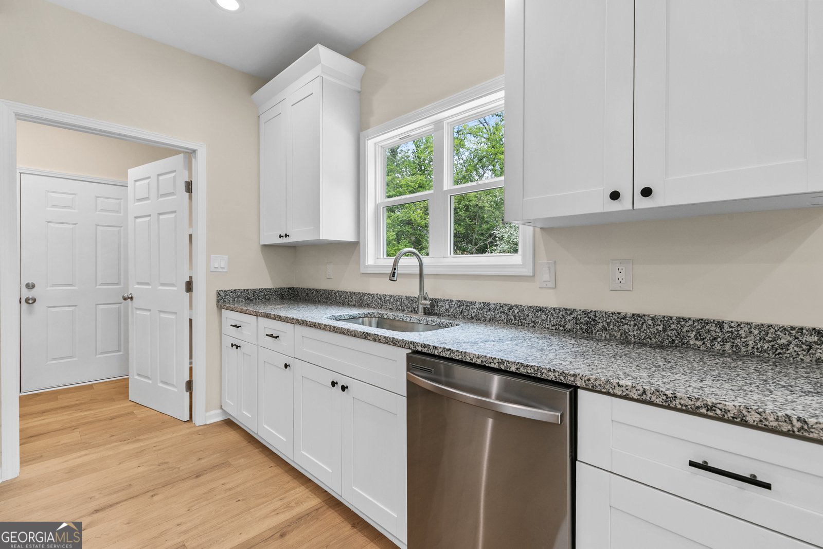5232 Mountain Street Stone Mountain - 9