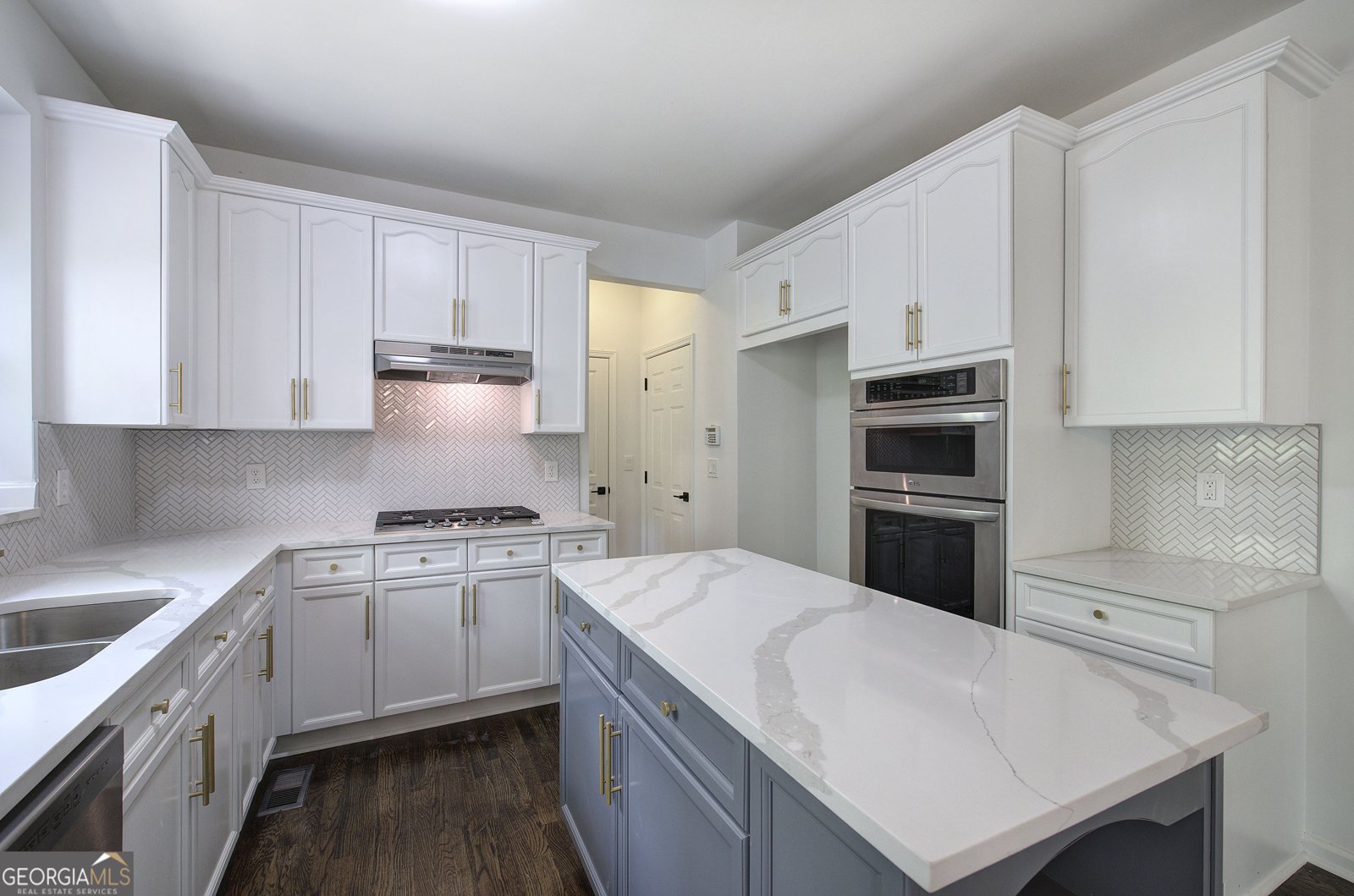 1043 Middlebrooke Drive Canton - 33