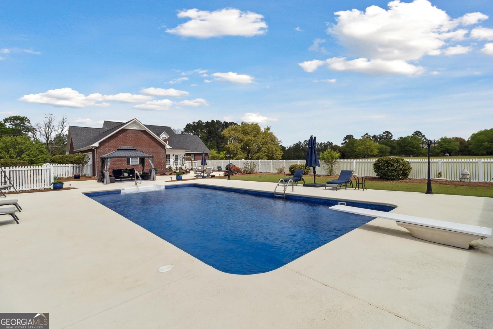 2571 Edgar Hodges Road Claxton - 37