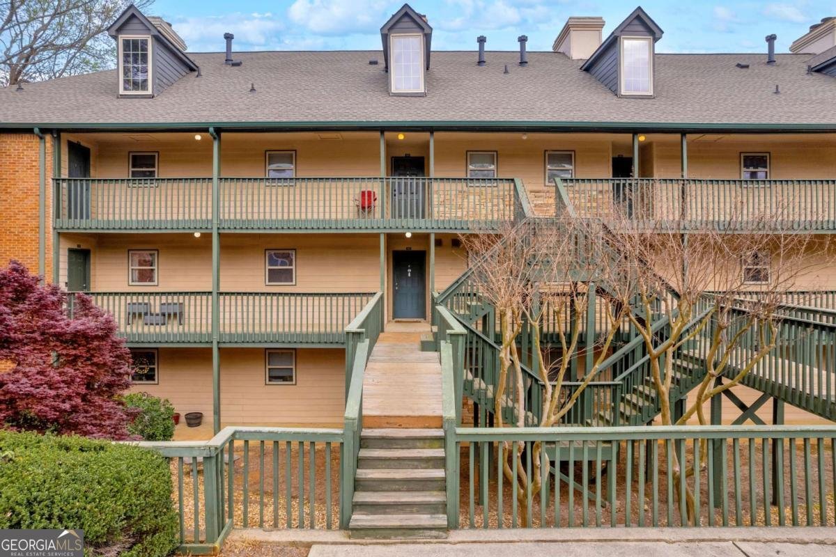 113 Brittany Court Duluth - 1