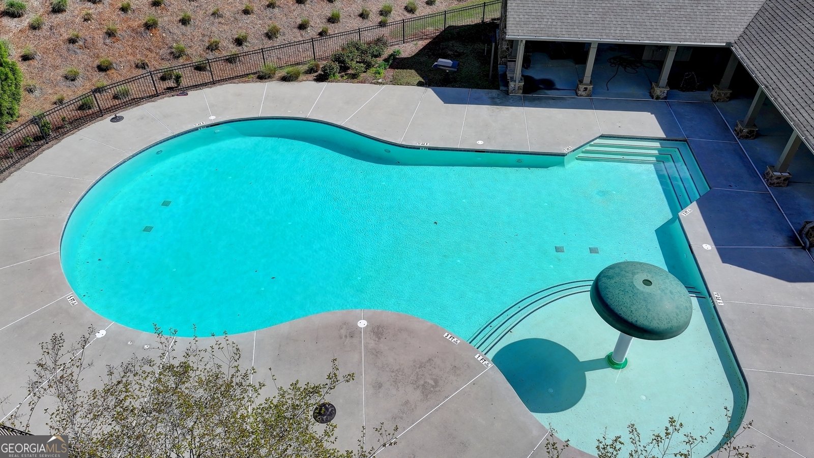 2705 FOX HUNT Way Cumming - 76
