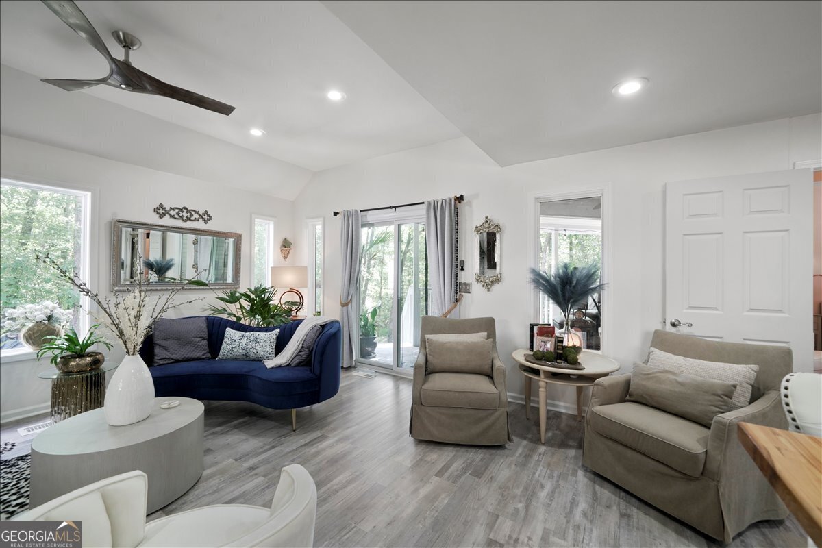 9050 Pine Tree Circle Gainesville - 16