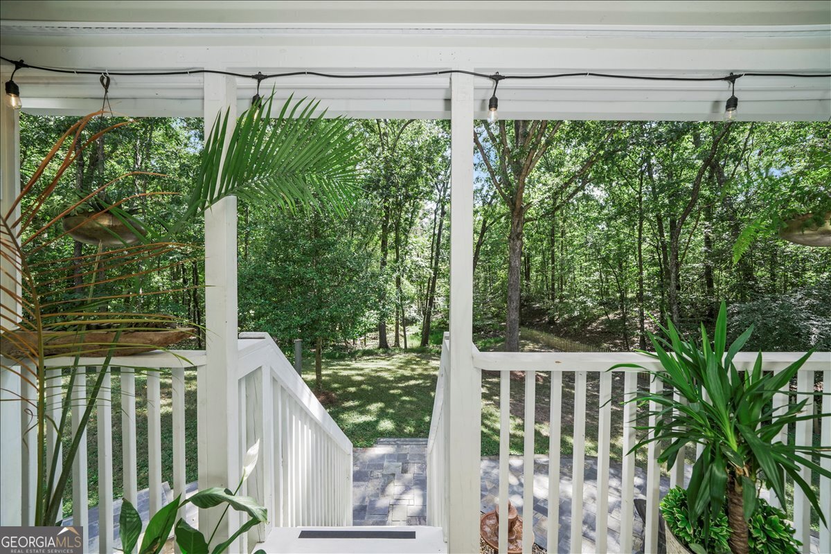9050 Pine Tree Circle Gainesville - 23