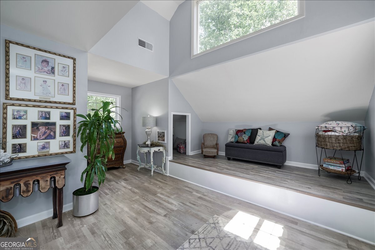 9050 Pine Tree Circle Gainesville - 29