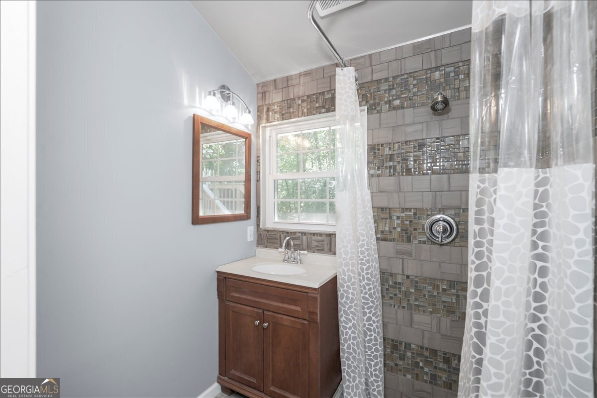 9050 Pine Tree Circle Gainesville - 36