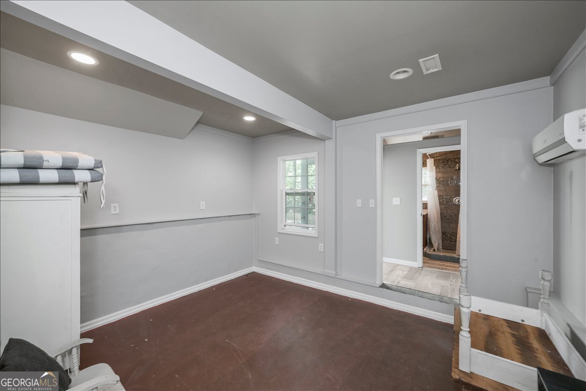 9050 Pine Tree Circle Gainesville - 38