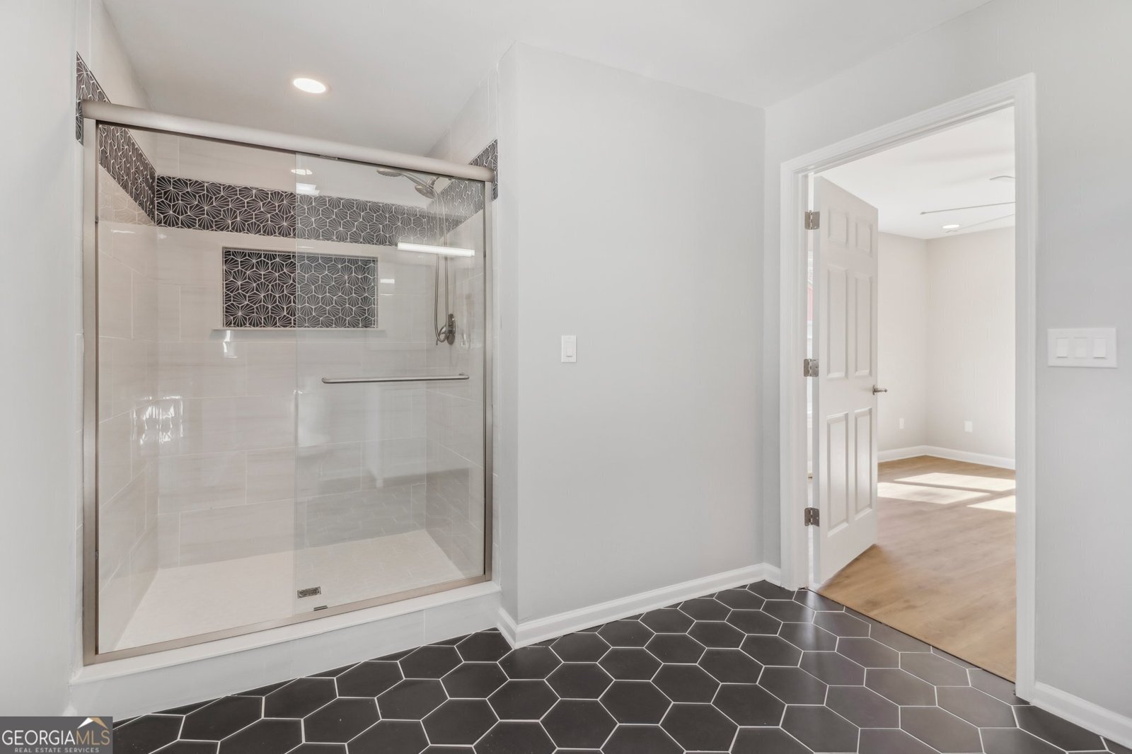 6684 Birch Road Winston - 37