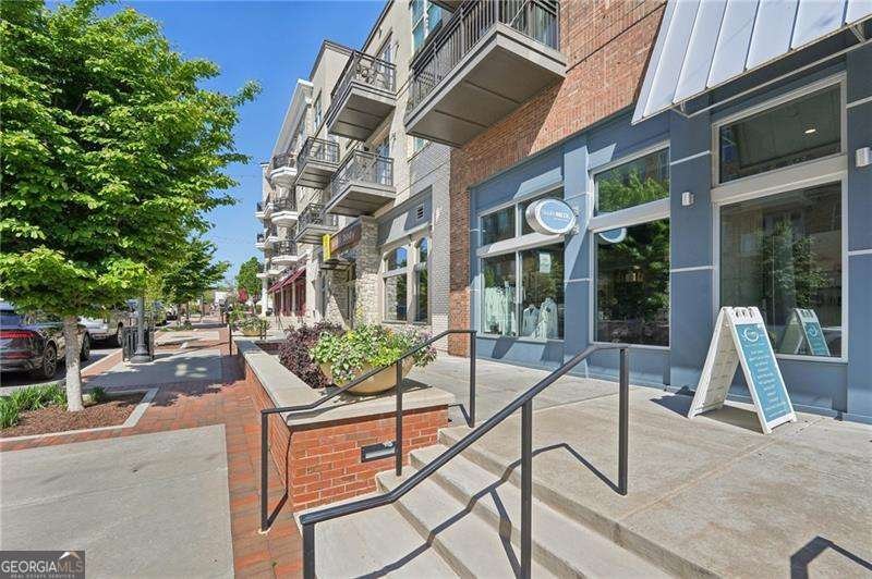 230 Oakmere Drive Alpharetta - 74