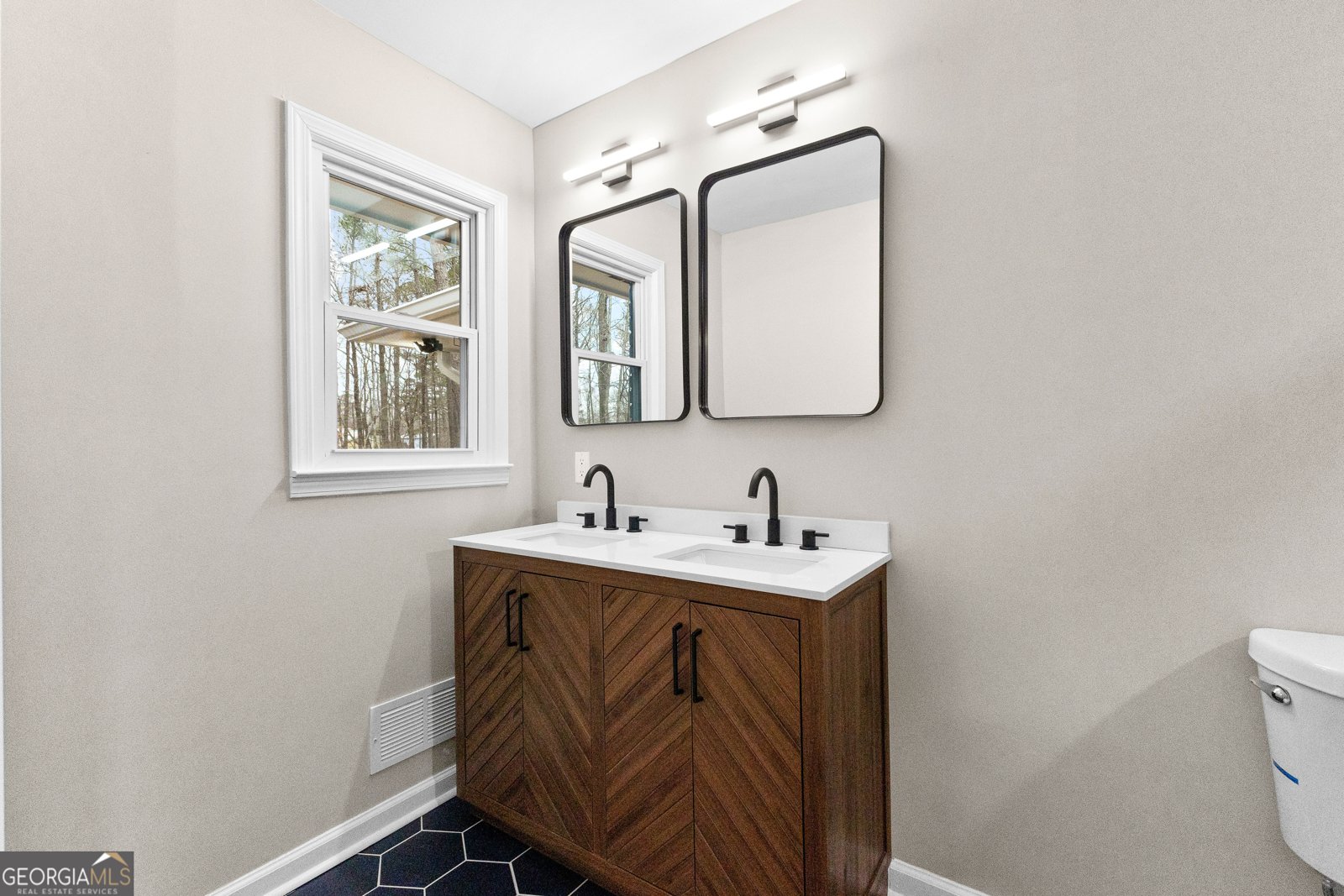 4145 White Oak Drive Winston - 38