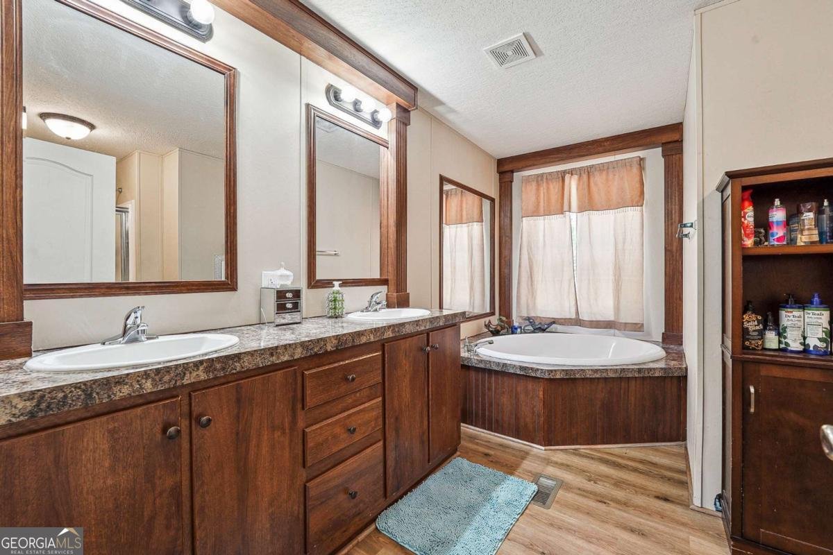 2496 Venture Drive Gainesville - 20