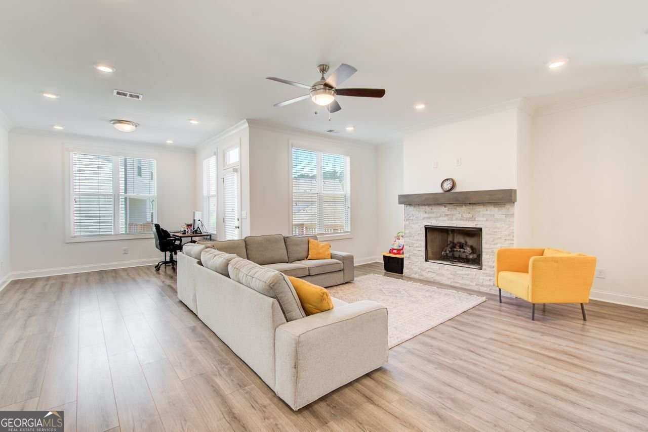 1263 HARVEST PARK Lane Suwanee - 15