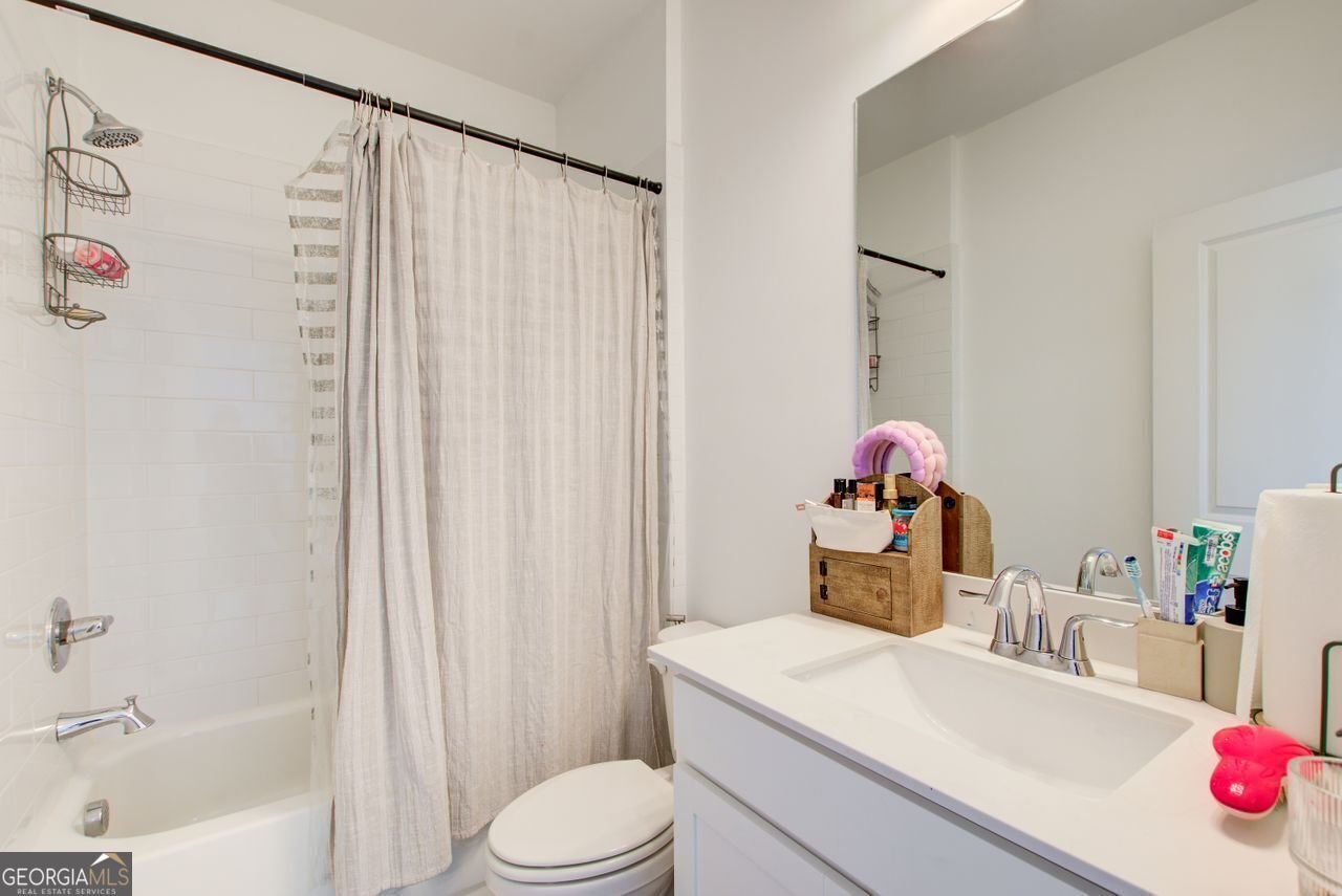 1263 HARVEST PARK Lane Suwanee - 34